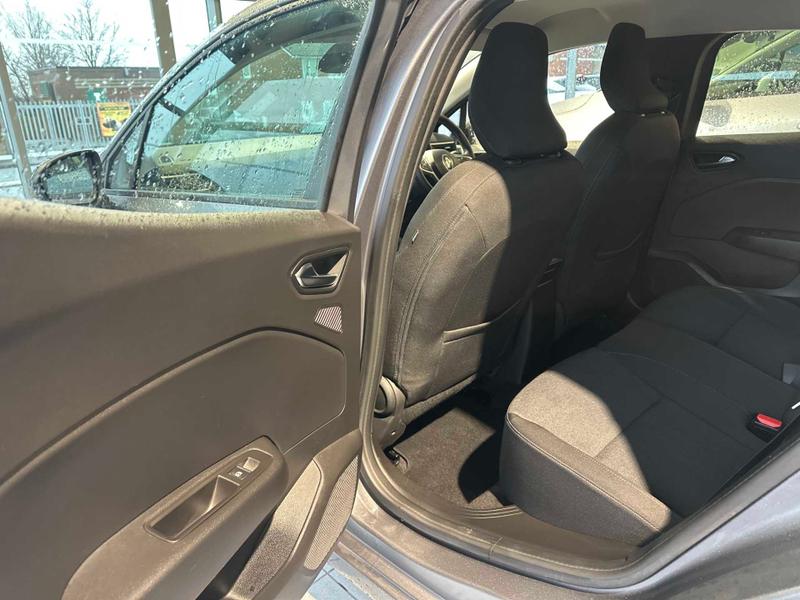 Used Renault Clio 2022 for sale - 77603292: Photo 8