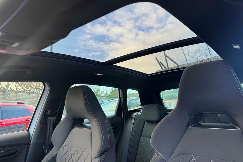 Used Skoda Karoq 2025 for sale - 77844789: Photo 39