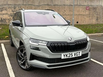 Used Skoda Karoq 2025 for sale - 76494546: Photo