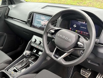 Used Skoda Karoq 2025 for sale - 76494546: Photo