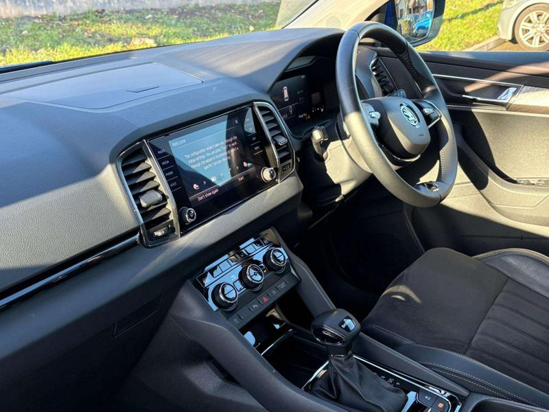 Used Skoda Karoq 2023 for sale - 76782344: Photo 2