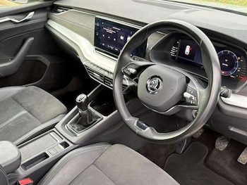 Used Skoda Octavia 2021 for sale - 76131356: Photo