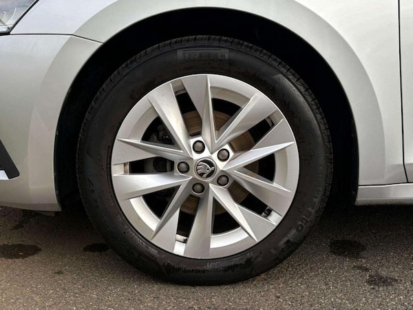 Used Skoda Octavia 2021 for sale - 76131356: Photo 6