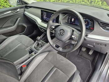 Used Skoda Octavia 2024 for sale - 78556182: Photo