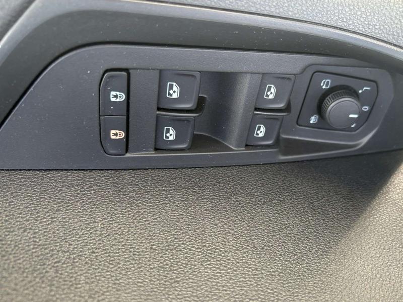 Used Skoda Karoq 2024 for sale - 78015387: Photo 23