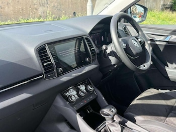 Used Skoda Karoq 2024 for sale - 78015387: Photo