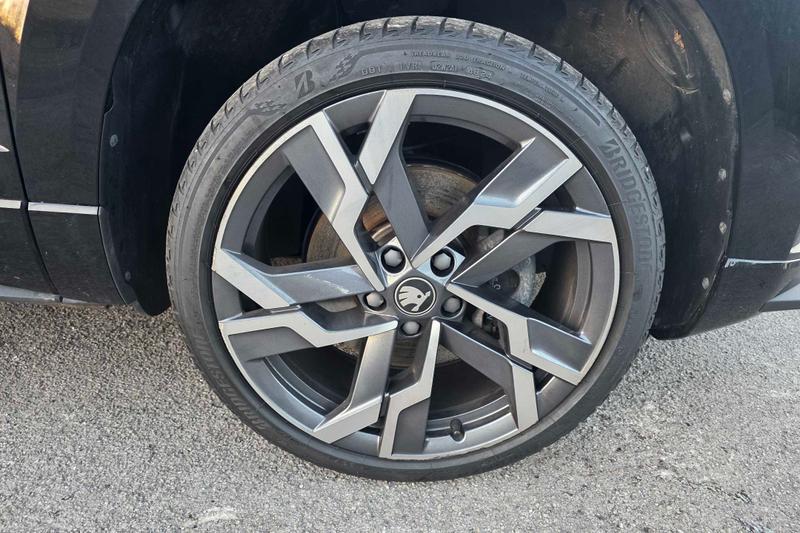 Used Skoda Karoq 2025 for sale - 77532758: Photo 14