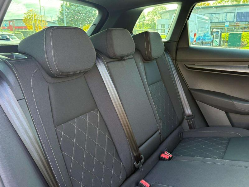 Used Skoda Karoq 2025 for sale - 76494472: Photo 29