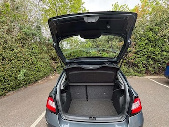 Used Skoda Fabia 2015 for sale - 77848567: Photo