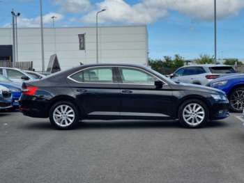 Used Skoda Superb 2017 for sale - 74974935: Photo