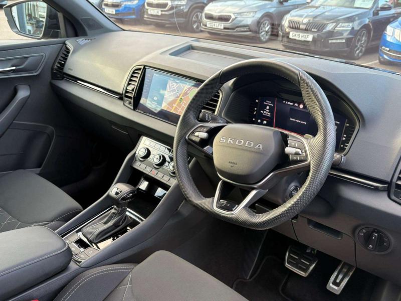 Used Skoda Karoq 2025 for sale - 77532641: Photo 2