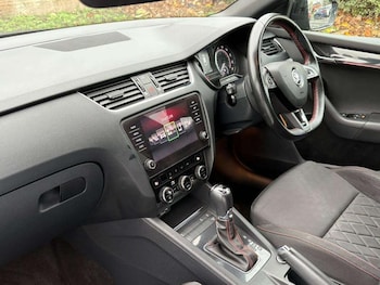 Used Skoda Octavia 2019 for sale - 76494475: Photo