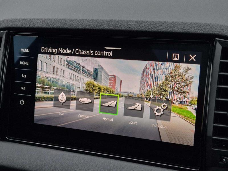 Used Skoda Karoq 2025 for sale - 76888013: Photo 15