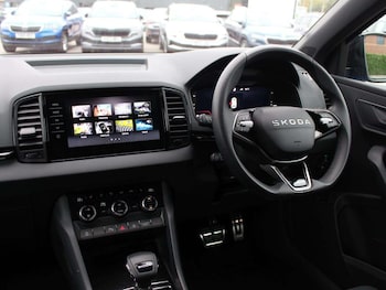 Used Skoda Karoq 2025 for sale - 77025808: Photo
