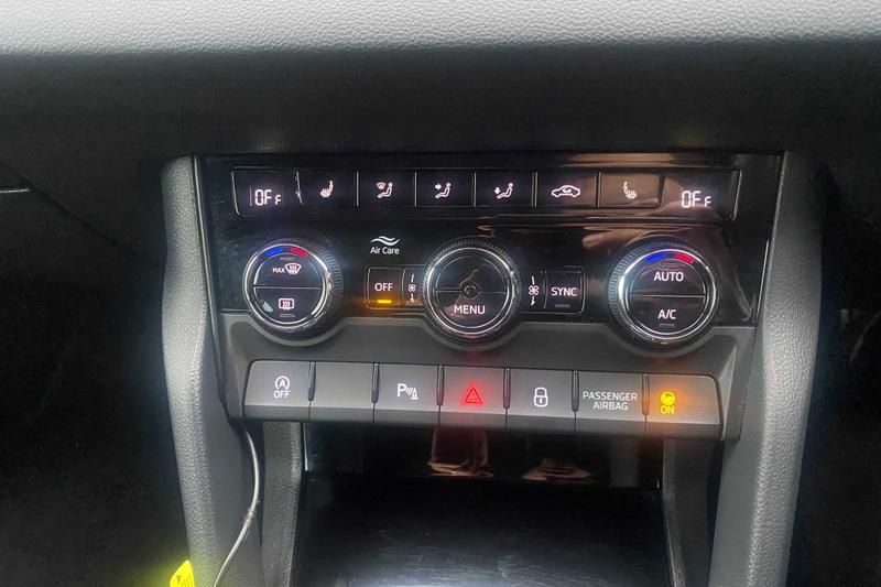 Used Skoda Karoq 2021 for sale - 77204970: Photo 10