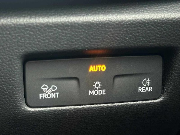 Used Skoda Superb 2024 for sale - 76261052: Photo 37