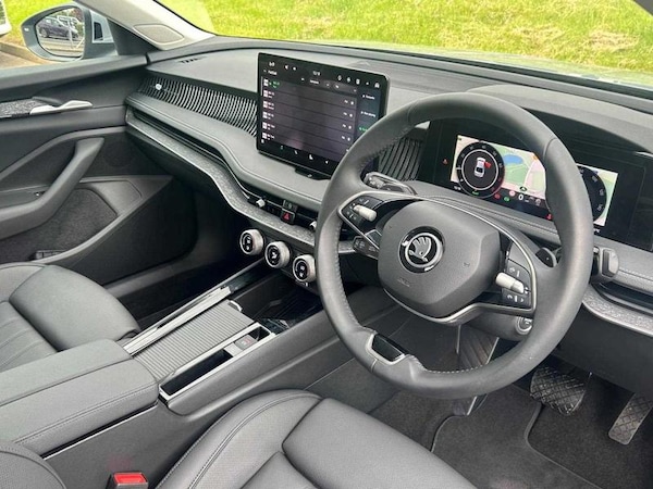 Used Skoda Superb 2024 for sale - 76261052: Photo 4