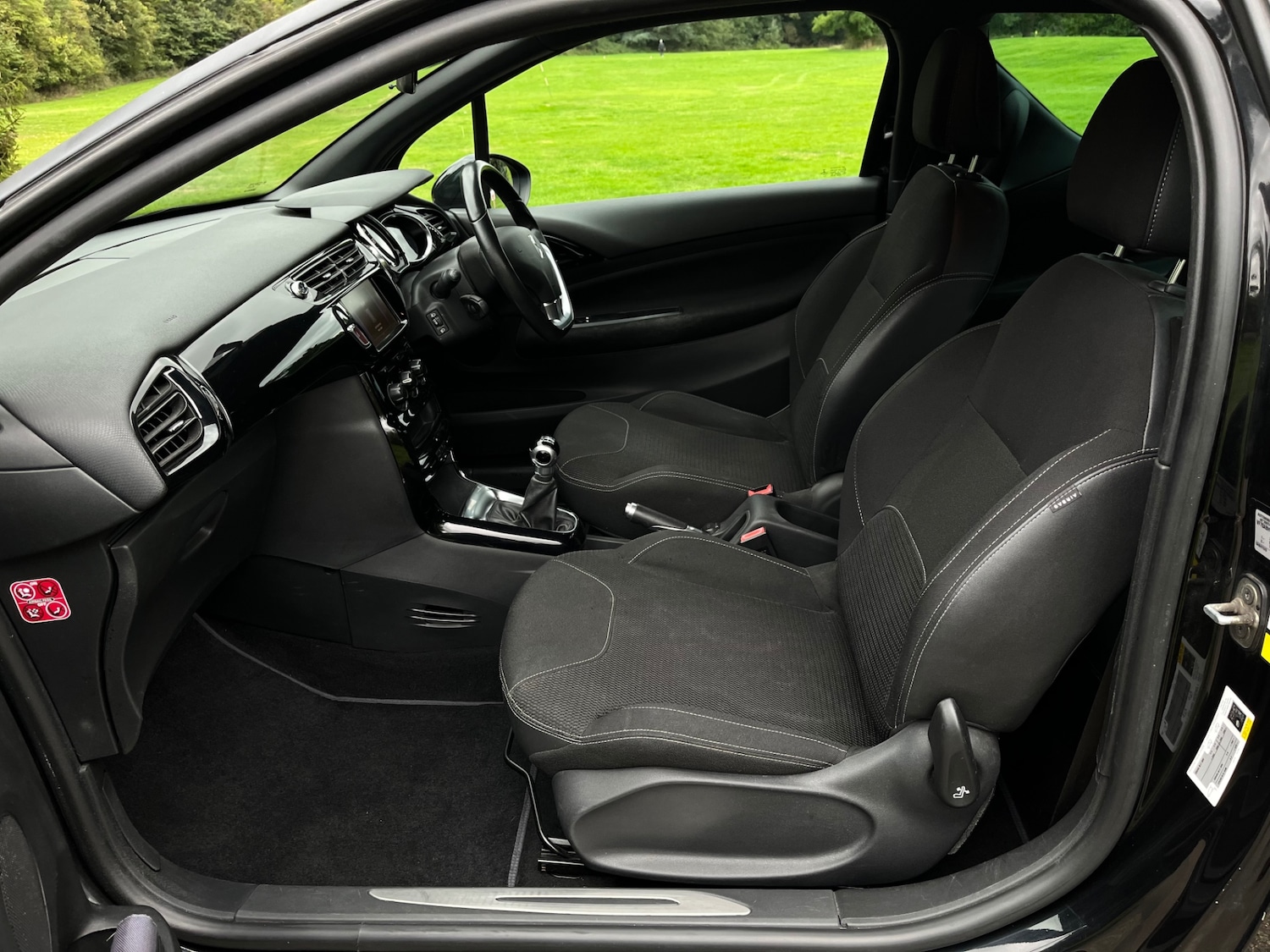 Used DS Automobiles DS 3 2015 for sale - 76077993: Photo 15