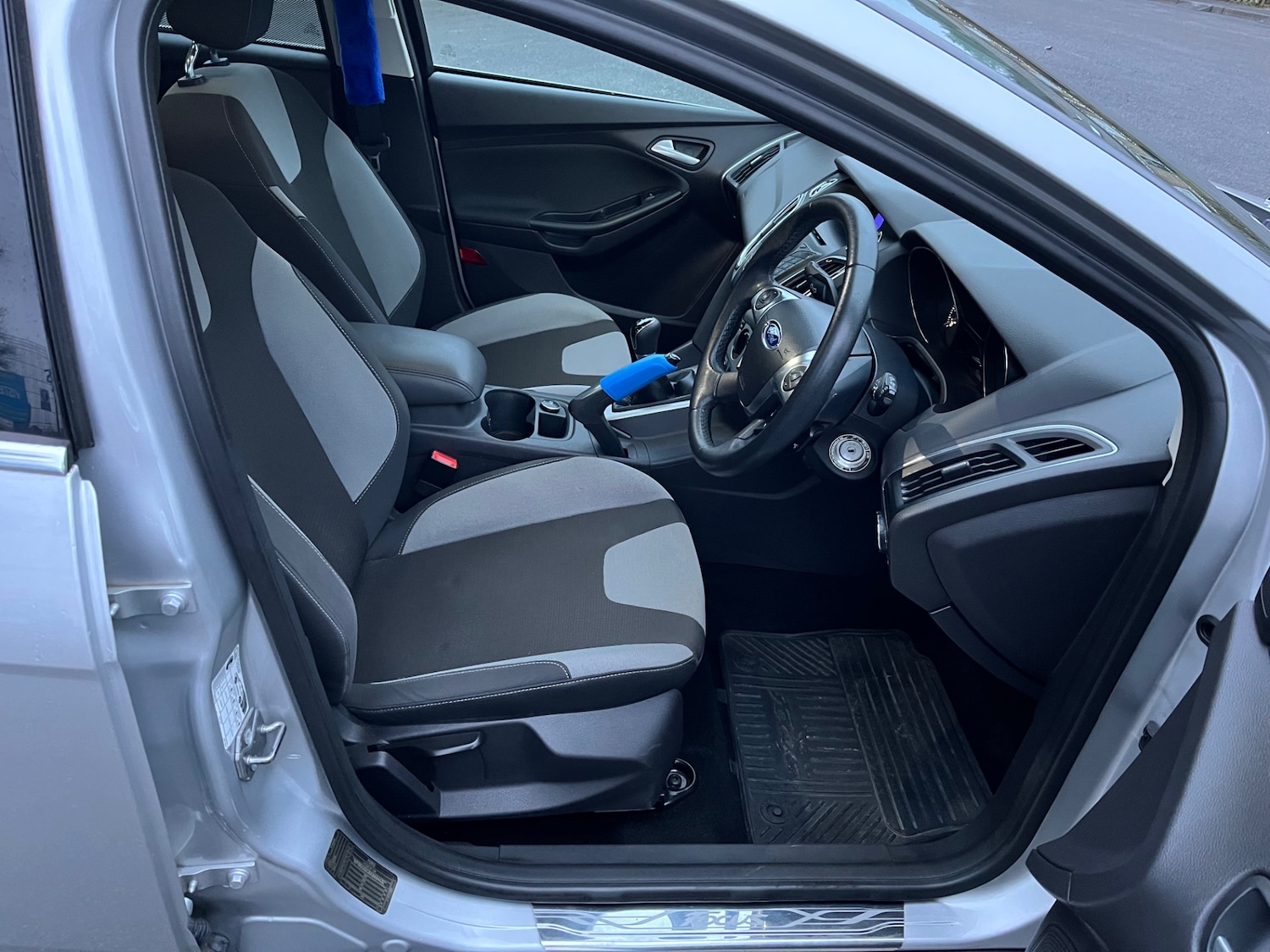 Used Ford Focus 2011 for sale - 76835001: Photo 13