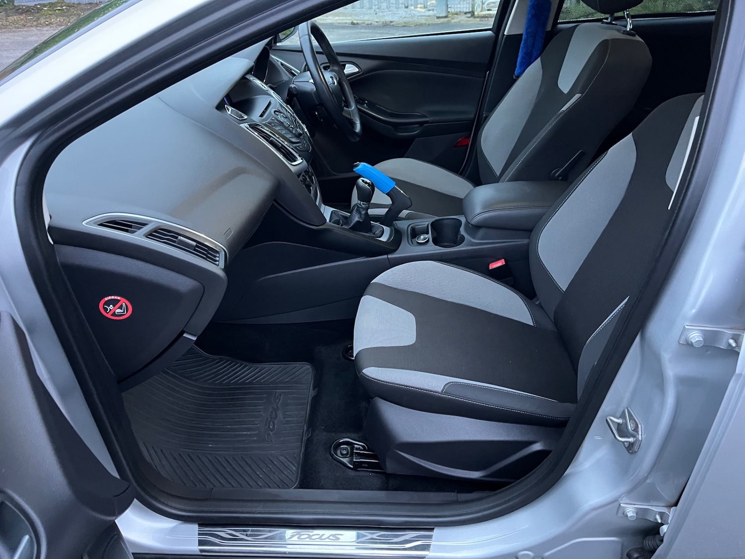 Used Ford Focus 2011 for sale - 76835001: Photo 15