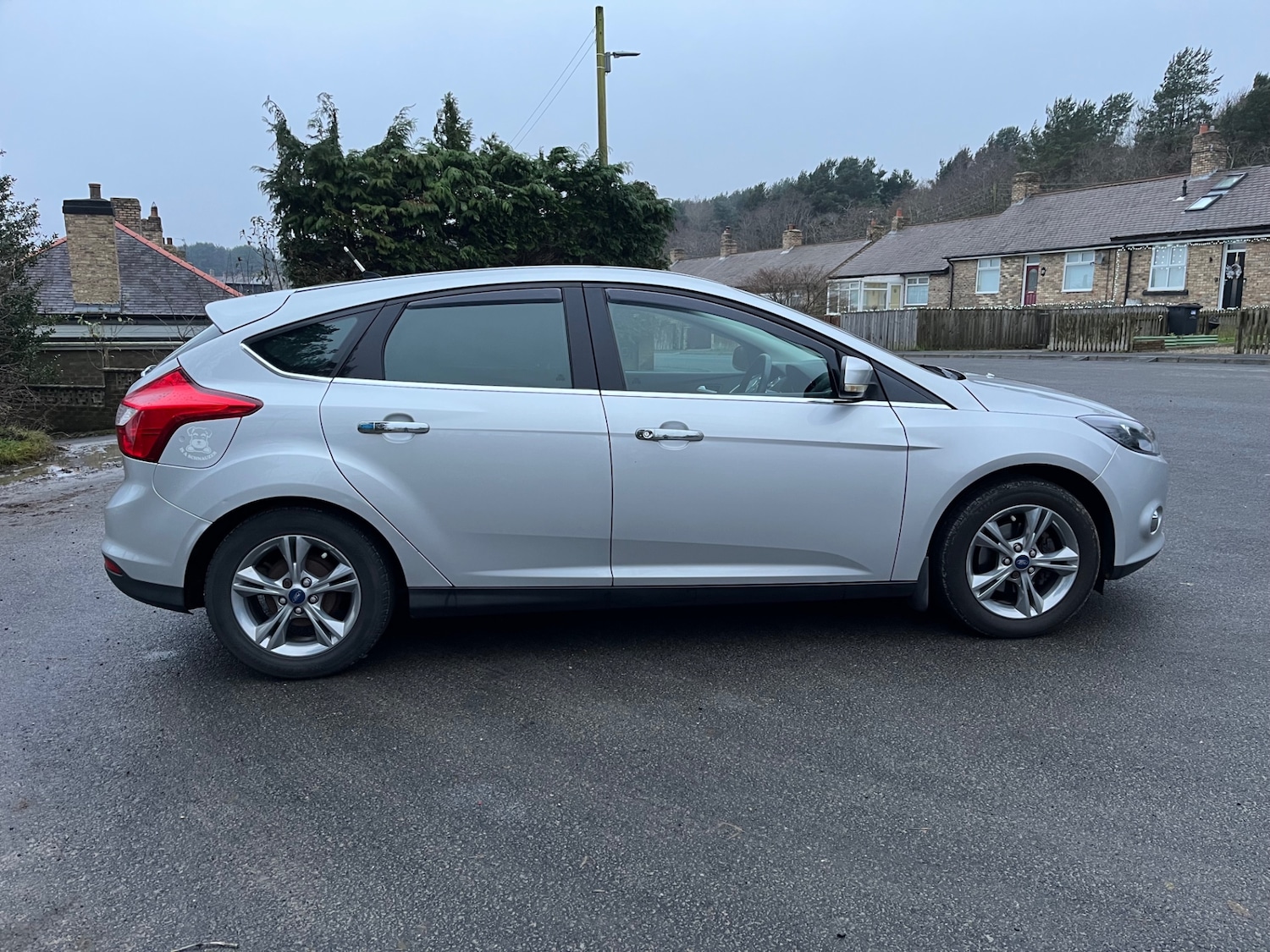 Used Ford Focus 2011 for sale - 76835001: Photo 3