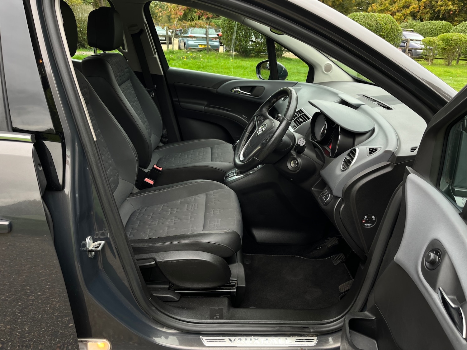 Used Vauxhall Meriva 2014 for sale - 76303595: Photo 13