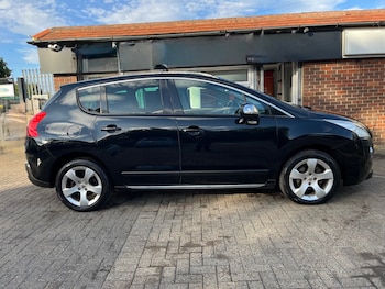Used Peugeot 3008 2010 for sale - 79394051: Photo