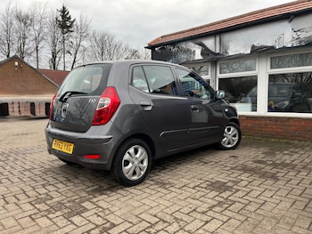Used Hyundai i10 2013 for sale - 77906847: Photo