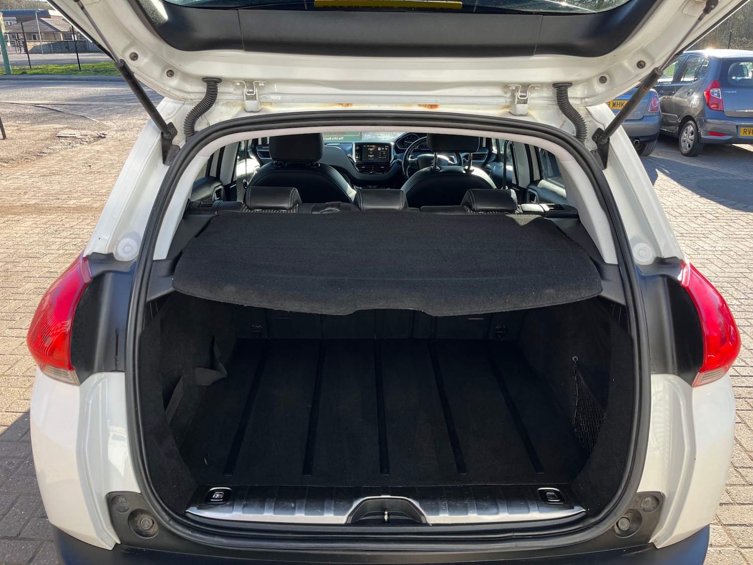 Used Peugeot 2008 2014 for sale - 78131317: Photo 10