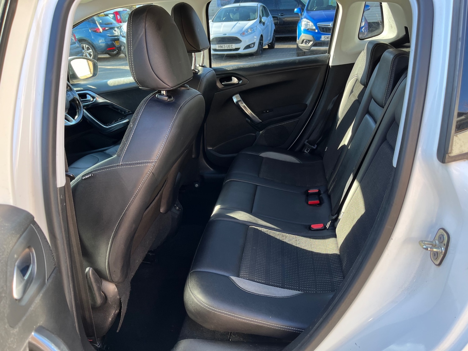 Used Peugeot 2008 2014 for sale - 78131317: Photo 16