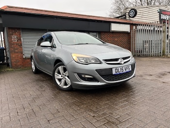 Used Vauxhall Astra 2015 for sale - 77409948: Photo