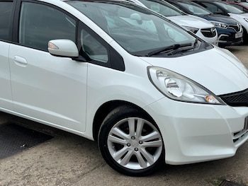 Used Honda Jazz 2015 for sale - 76167262: Photo