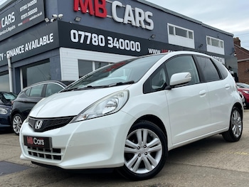 Used Honda Jazz 2015 for sale - 76167262: Photo