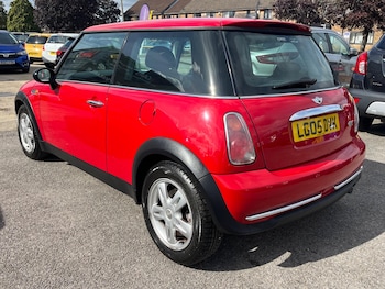Used MINI Hatch 2005 for sale - 76389081: Photo