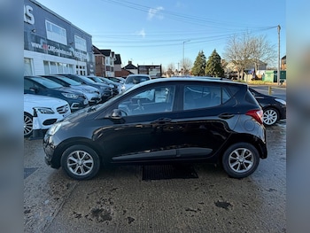 Used Hyundai i10 2015 for sale - 76965134: Photo