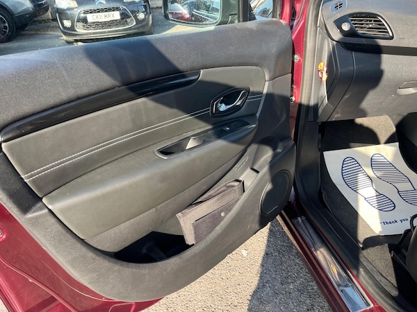 Used Renault Scenic 2014 for sale - 75464225: Photo 17