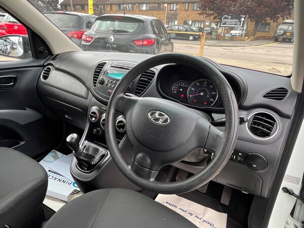 Used Hyundai i10 2012 for sale - 76094876: Photo 12