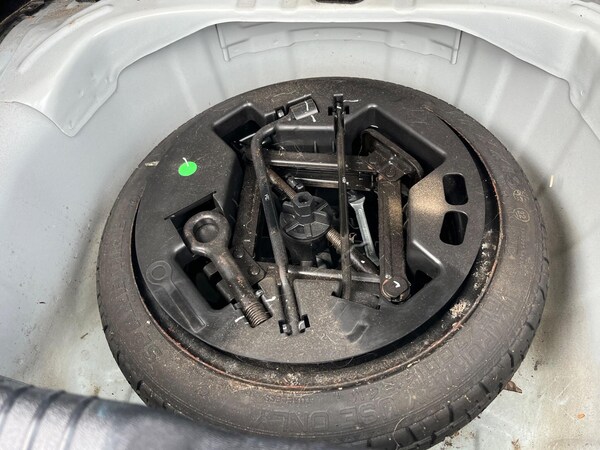 Used Hyundai i10 2012 for sale - 76094876: Photo 24