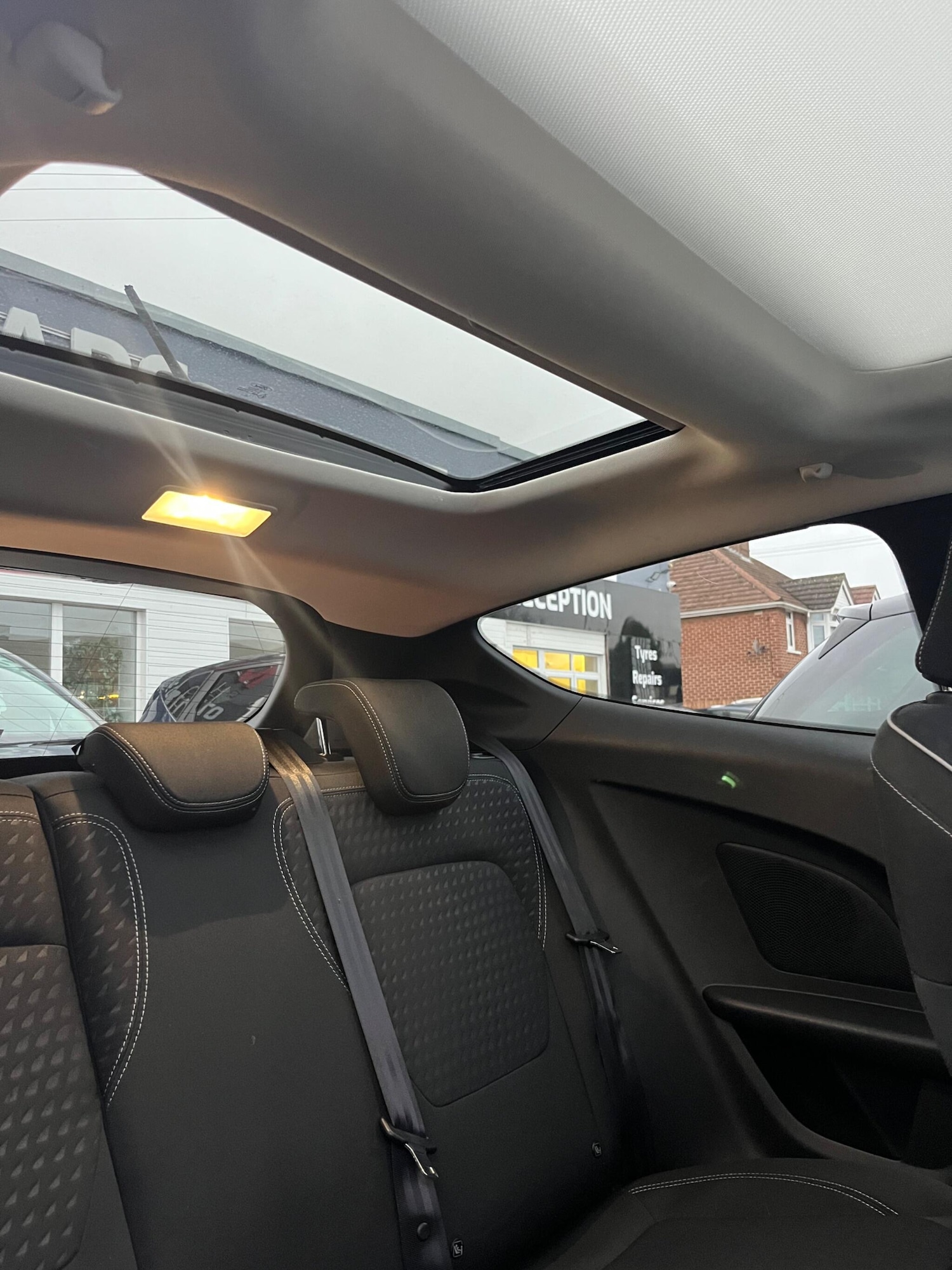 Used Ford Fiesta 2018 for sale - 76701044: Photo 16