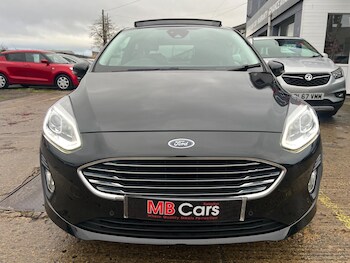 Used Ford Fiesta 2018 for sale - 76701044: Photo