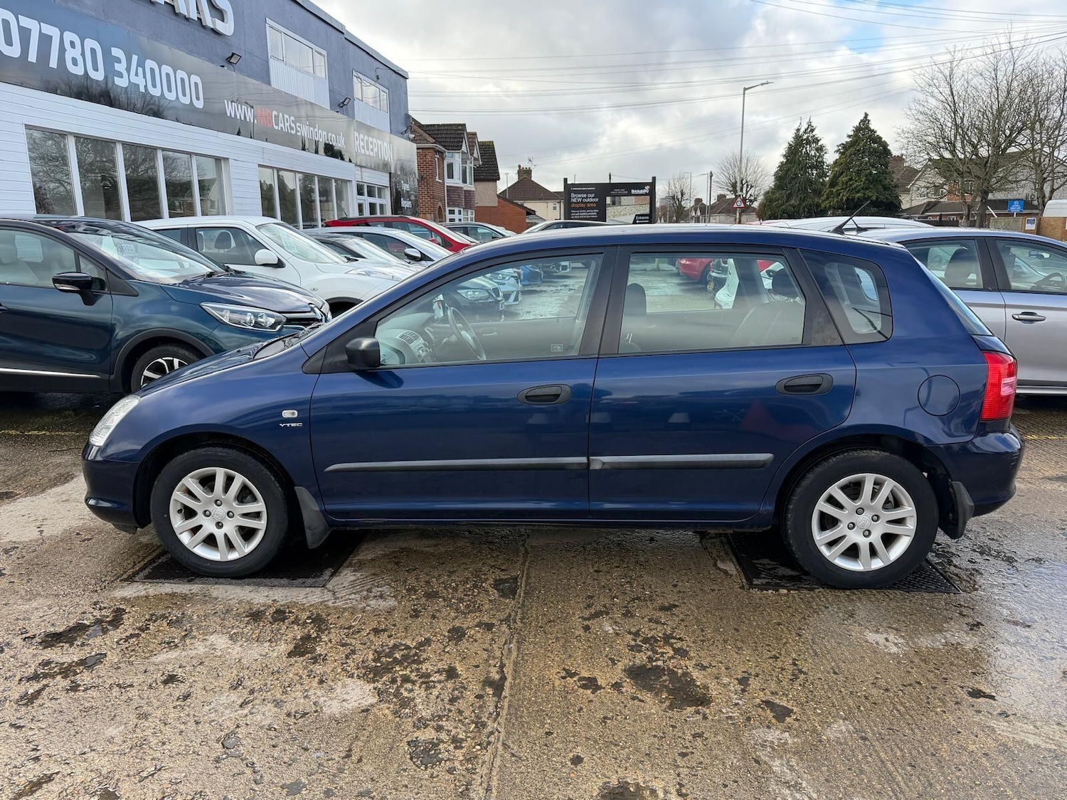 Used Honda Civic 2003 for sale - 77637429: Photo 6