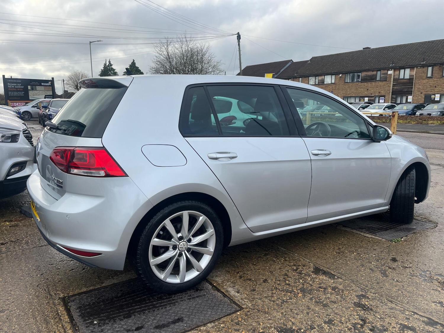 Used Volkswagen Golf 2013 for sale - 77081326: Photo 32