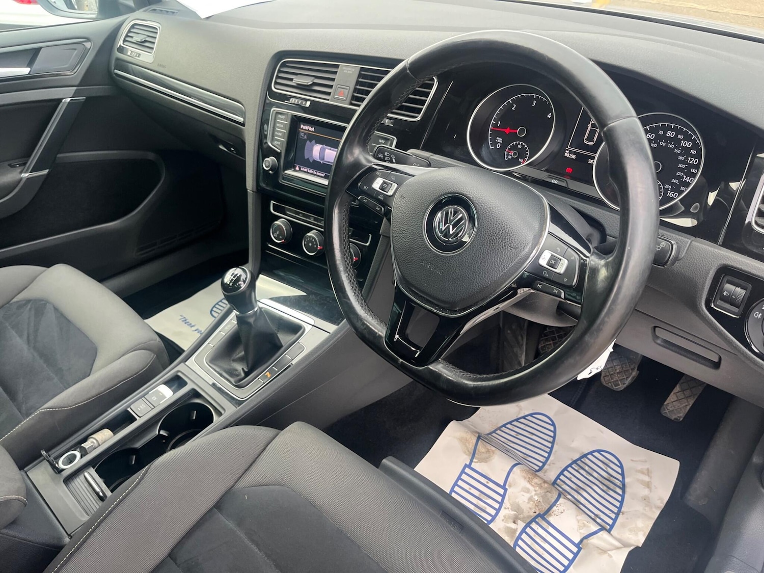 Used Volkswagen Golf 2013 for sale - 77081326: Photo 34