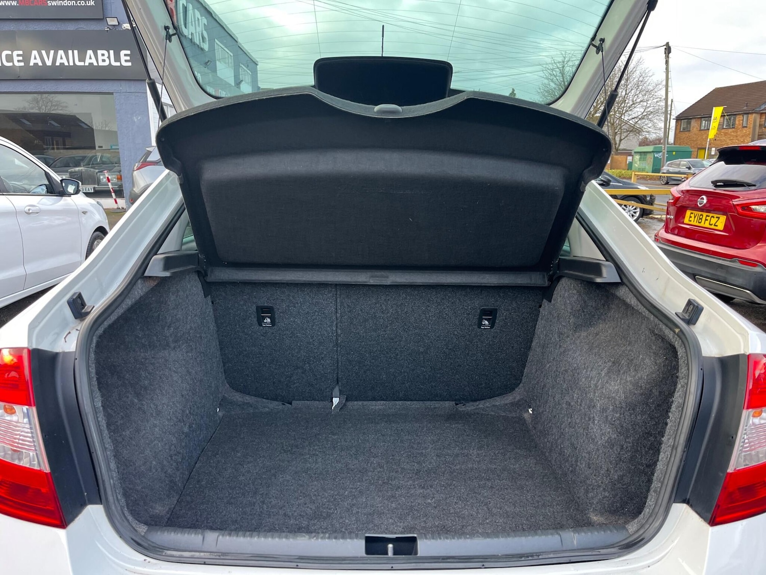 Used Skoda Rapid 2014 for sale - 76752734: Photo 23