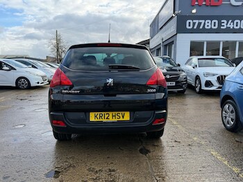 Used Peugeot 3008 2012 for sale - 77108889: Photo