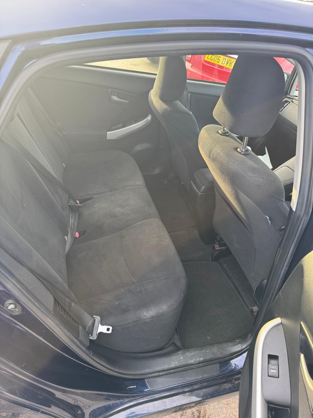 Used Toyota Prius 2013 for sale - 75532878: Photo 11