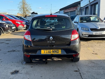 Used Renault Clio 2010 for sale - 77898385: Photo