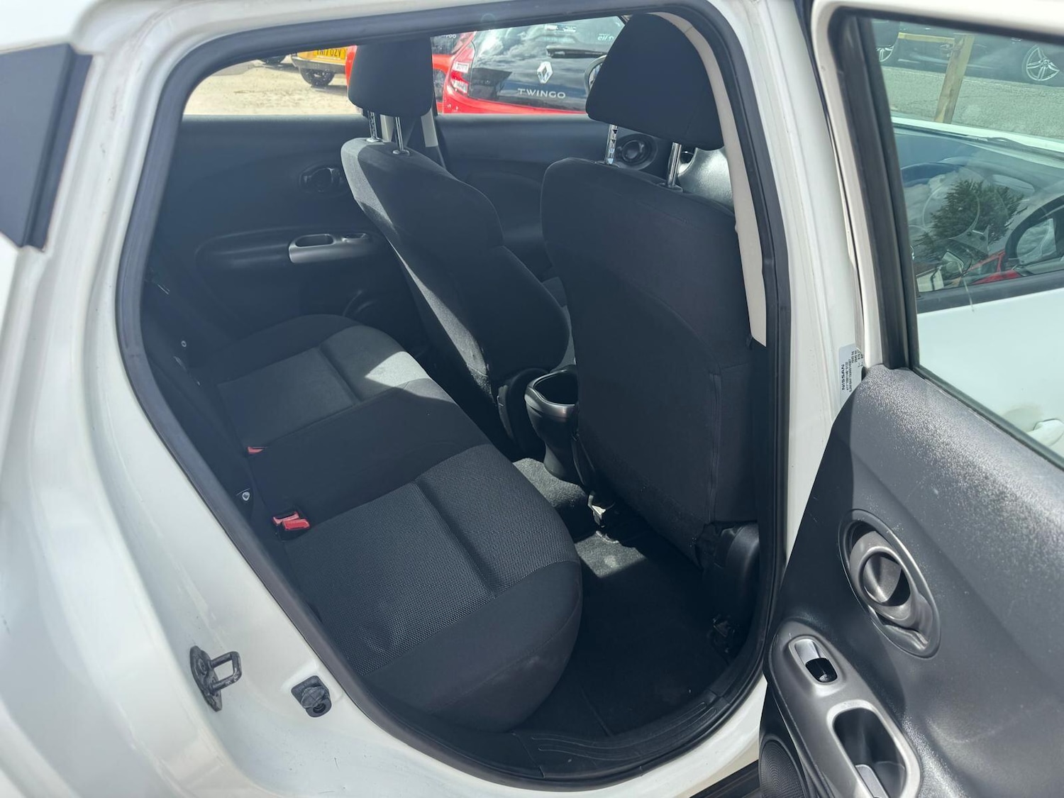 Used Nissan Juke 2014 for sale - 75634346: Photo 10