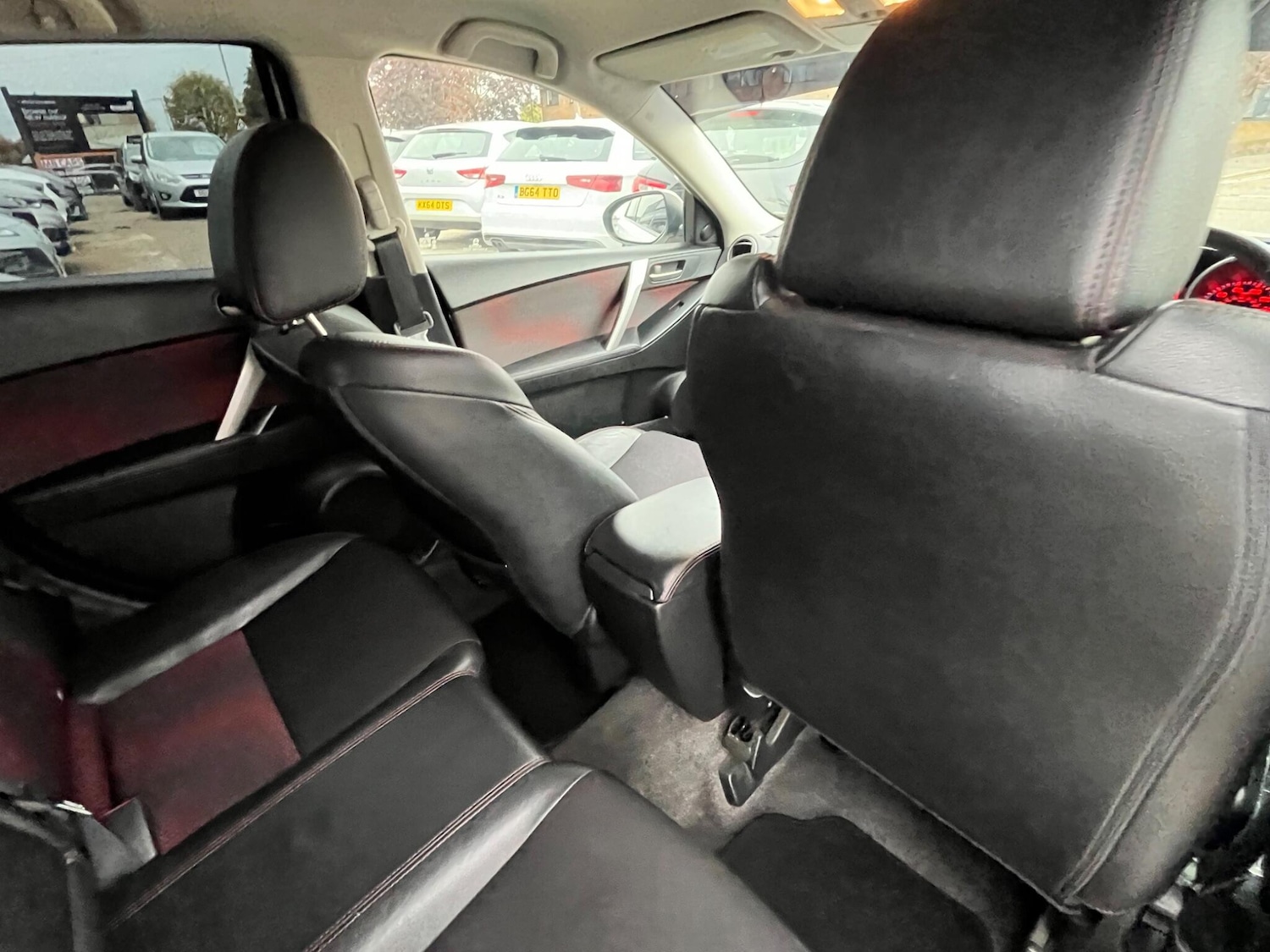 Used Mazda Mazda3 2010 for sale - 76388039: Photo 17