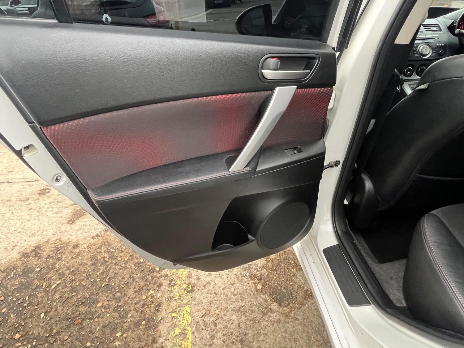 Used Mazda Mazda3 2010 for sale - 76388039: Photo 22